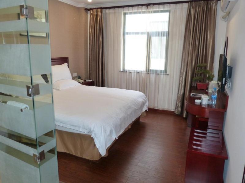 Greentree Inn Anhui Wuhu Fangte North Changjiang Road Business Hotel Exterior foto